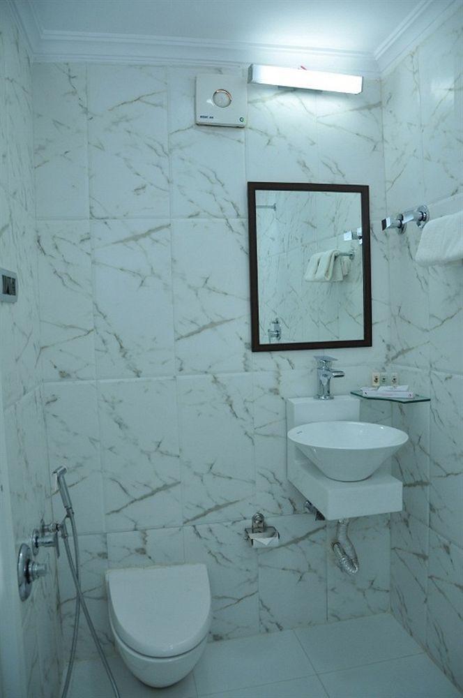 Clubhouse Nami Residency, Ahmedabad Hotel Exterior photo